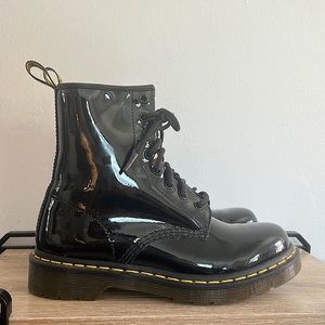 Dr. Martens 1460 Patent Leather Lace Up Boots | SZ EU 38